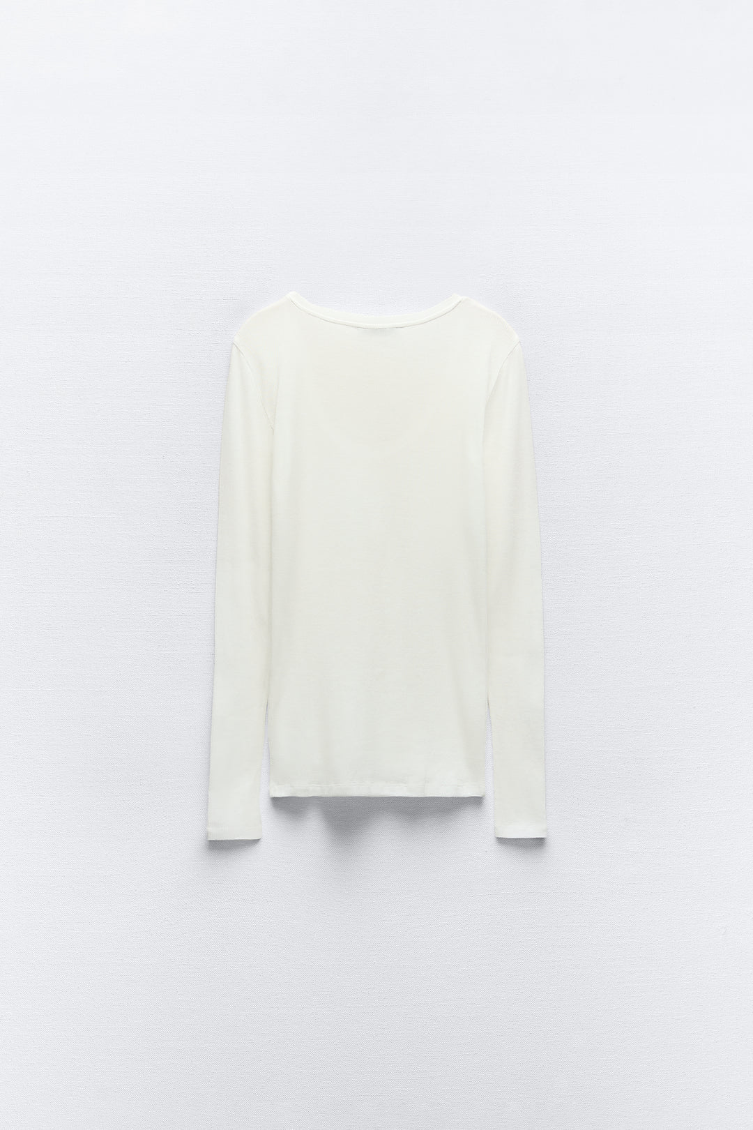 Basic T-Shirt