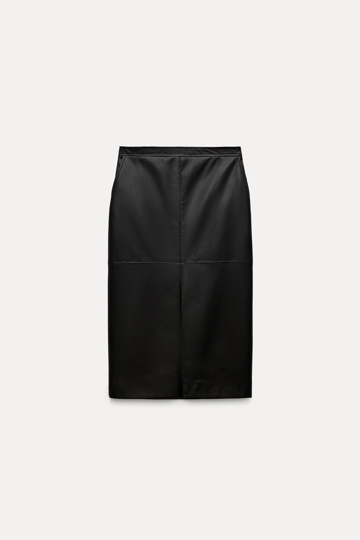 Jupe tube en cuir avec fente
