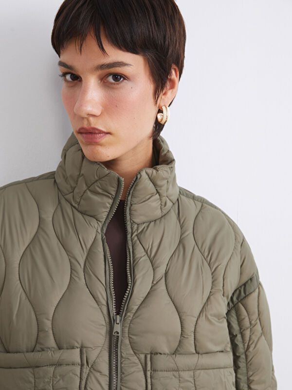 Moudda LC Waikiki - Manteau matelassé léger Femme Kaki clair - Tunisie 3