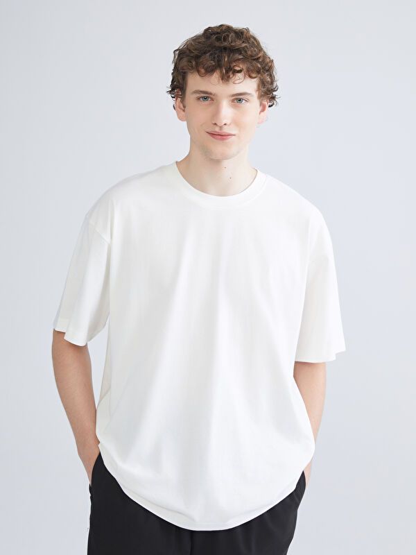 Moudda LC Waikiki - T-shirt jersey basique manches courtes Homme Ecru - Tunisie 1