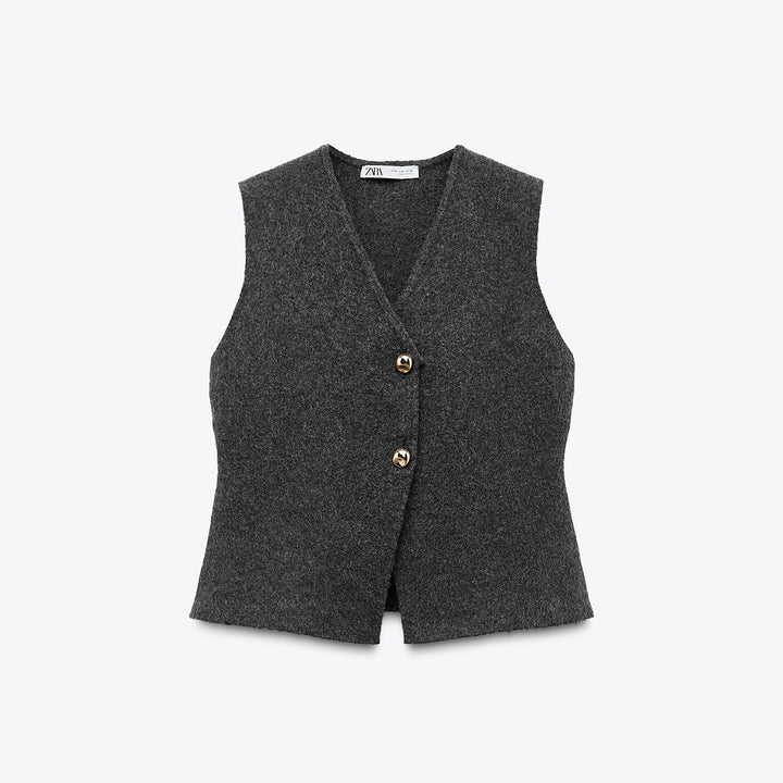 Moudda ZARA - Gilet asymétrique bouton doré, matière chaude - Tunisie 2
