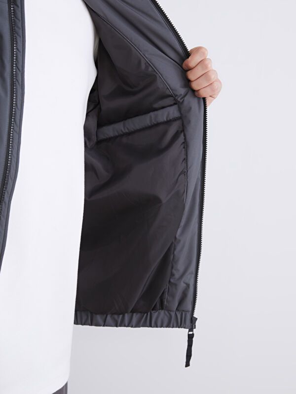 Moudda LC Waikiki - Manteau matelassé léger Homme Anthracite - Tunisie 4