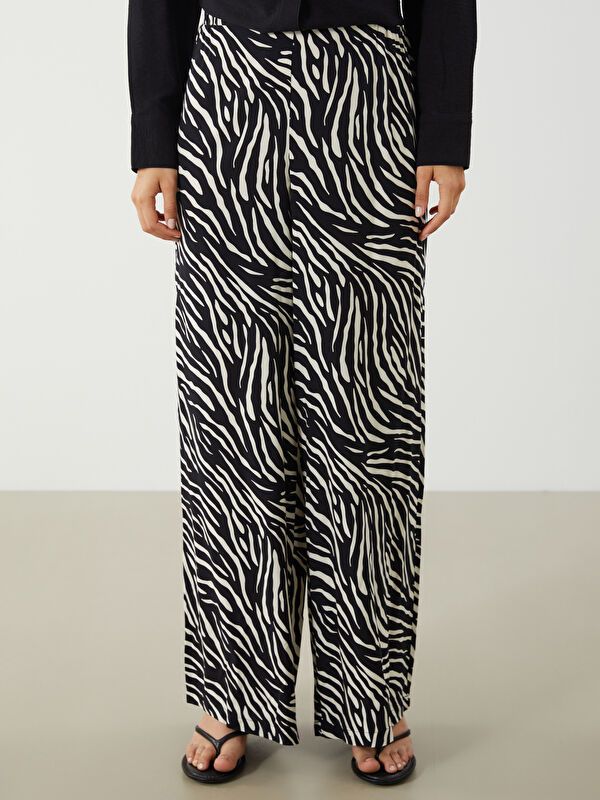 Moudda LC Waikiki - Pantalon tissé fin Femme Imprimé en noir - Tunisie 2