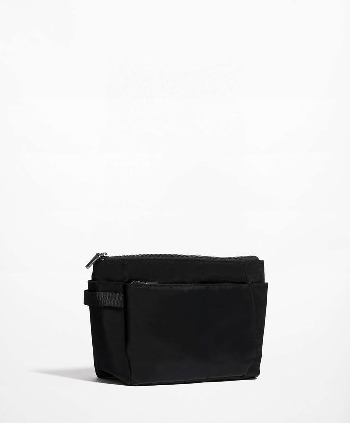 Moudda Oysho - Trousse de Voyage en Nylon Texturé - Tunisie 1