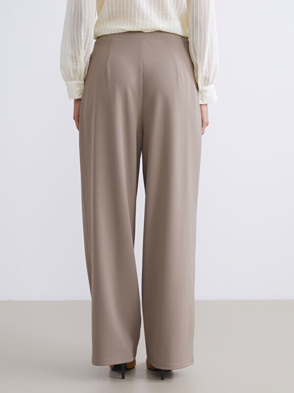 Moudda LC Waikiki - Pantalon tissé moyen Femme Beige - Tunisie 4