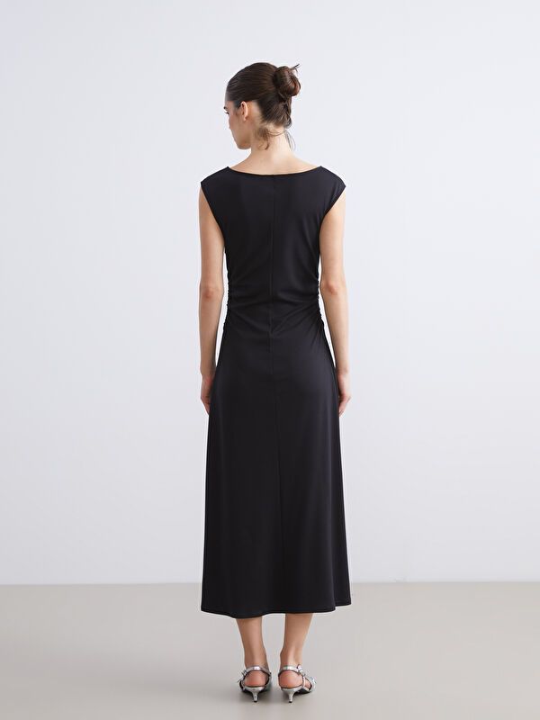 Moudda LC Waikiki - Robe en jersey manches courtes Femme Noir - Tunisie 4