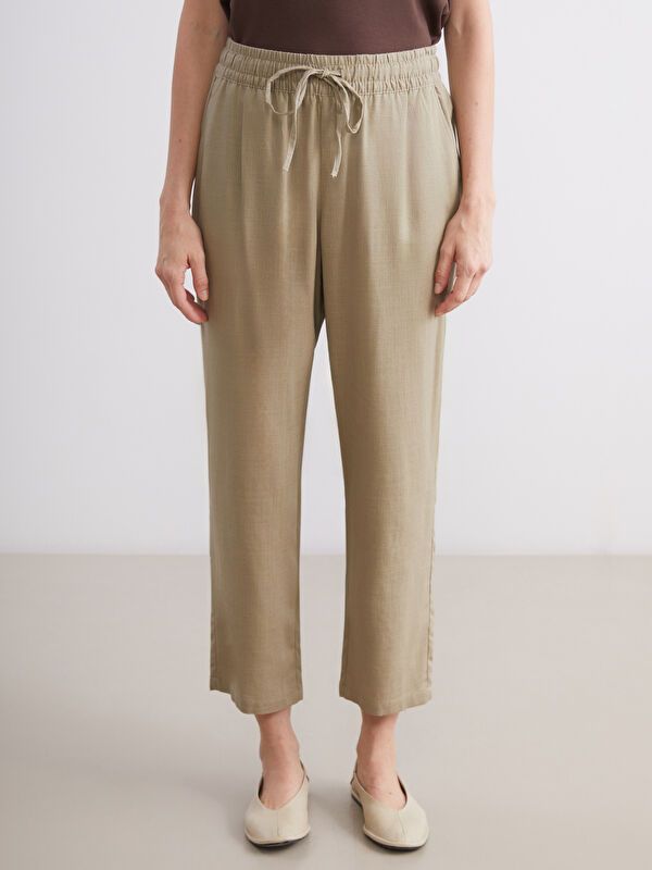 Moudda LC Waikiki - Pantalon tissé fin basique Femme Kaki clair - Tunisie 2