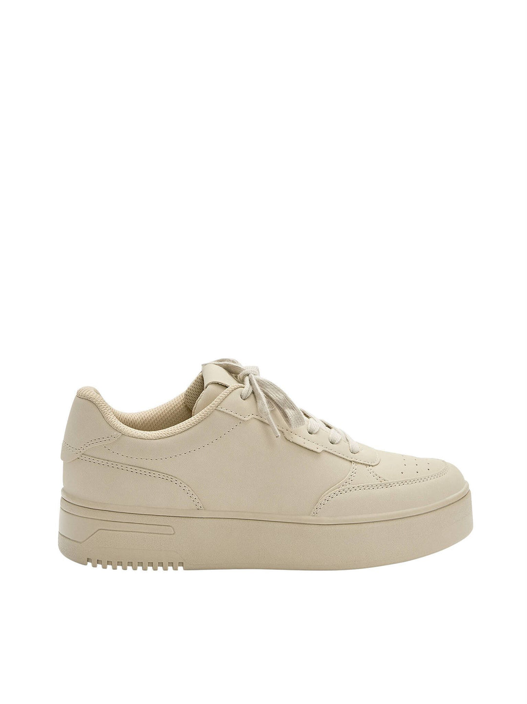 Moudda PULL & BEAR - Baskets Pièces Volume - Tunisie 2