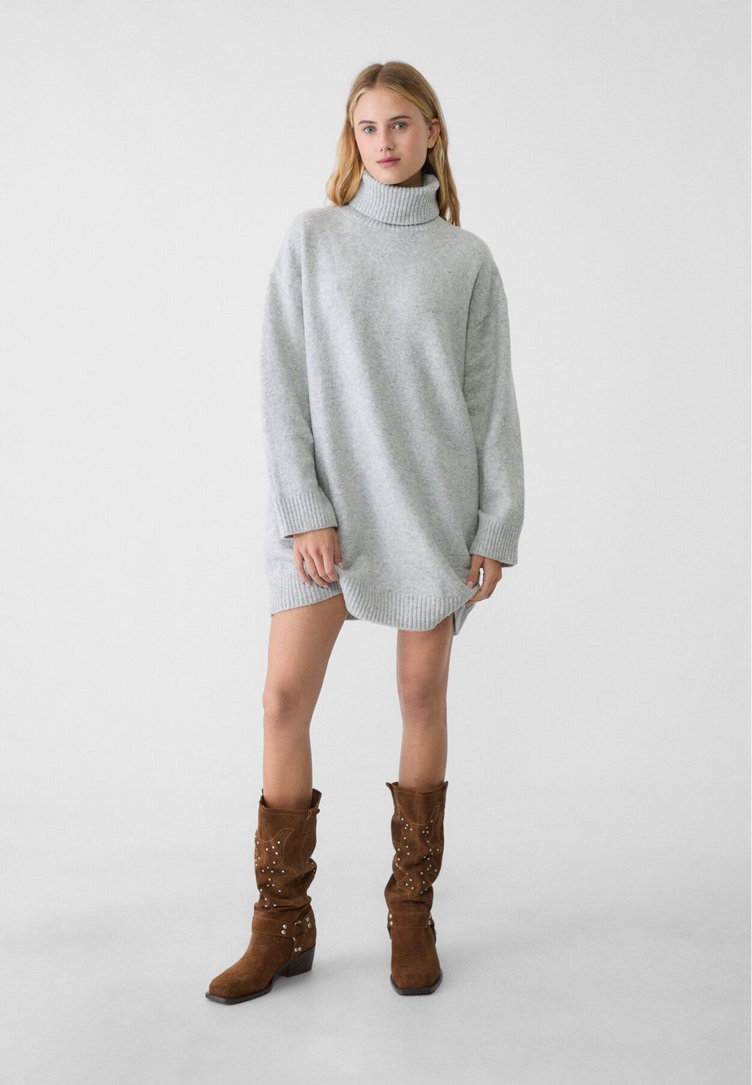 Moudda STRADIVARIUS - Robe Enfeutrée Col Cygne M/L - Tunisie 3