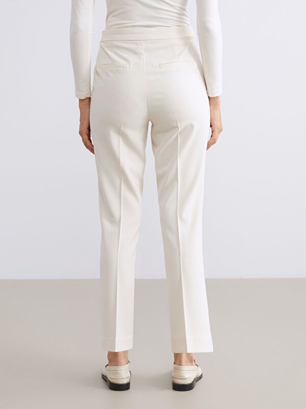 Moudda LC Waikiki - Pantalon tissé moyen Femme Jaune pâle - Tunisie 4