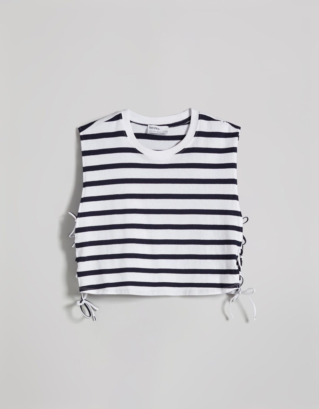 Moudda BERSHKA - Tee shirt - Tunisie 1