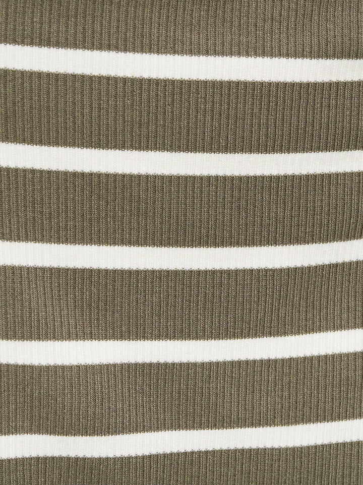 Moudda PULL & BEAR - Tee shirt - Tunisie 2