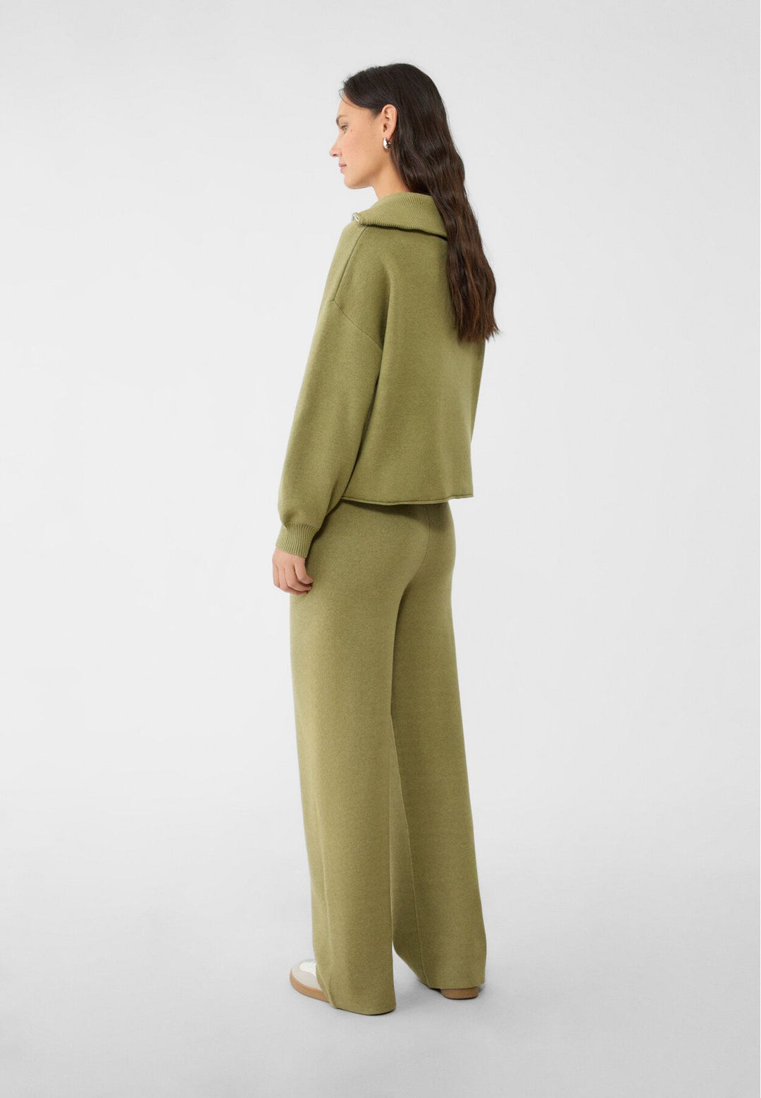 Moudda STRADIVARIUS - Pantalon en Maille Large Long - Tunisie 5