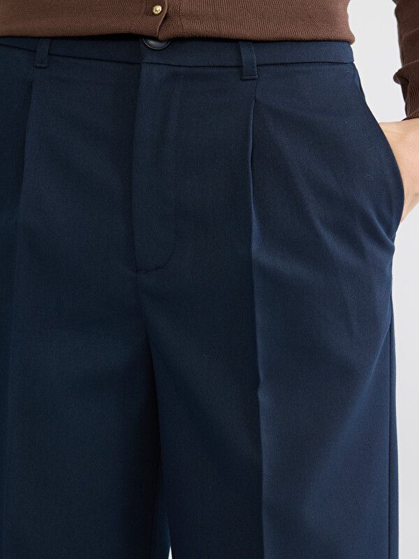 Moudda LC Waikiki - Pantalon épais en tissu pour Femme couleur Bleu marine foncé - Tunisie 3