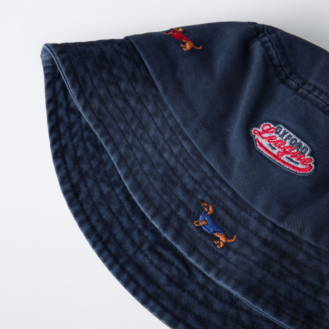 Moudda ZARA - Chapeau Bob Canvas - Patchs Oxford Collection - Tunisie 2