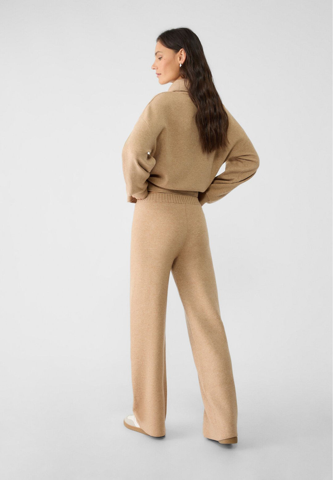Moudda STRADIVARIUS - Pantalon en Maille Large Long - Tunisie 5