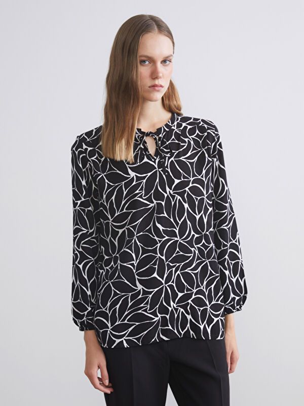 Moudda LC Waikiki - Blouse tissée imprimée manches longues Femme Imprimé en noir - Tunisie 1