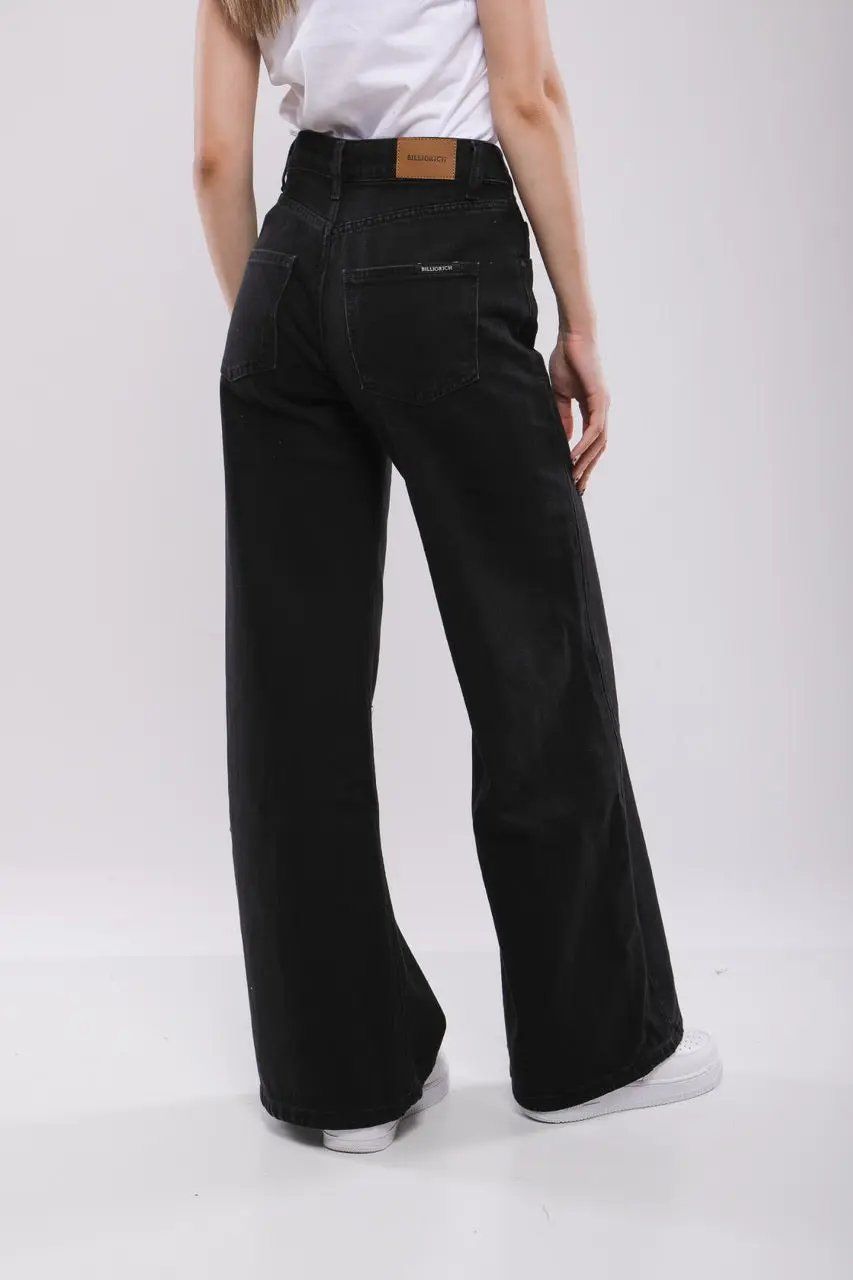 Moudda Billiorich - Pantalon Large Femme en Jean - Tunisie 3
