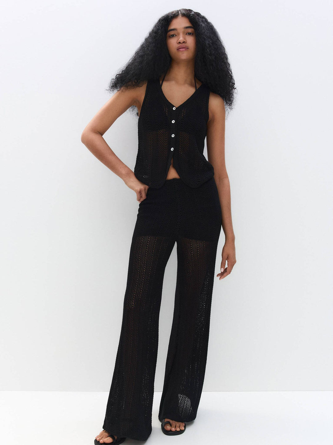 Moudda PULL & BEAR - Pantalon - Dentelle Verticale - Tunisie 2