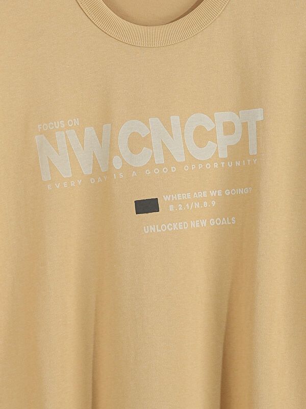 Moudda LC Waikiki - T-shirt en jersey manches courtes Garçon Beige - Tunisie 4