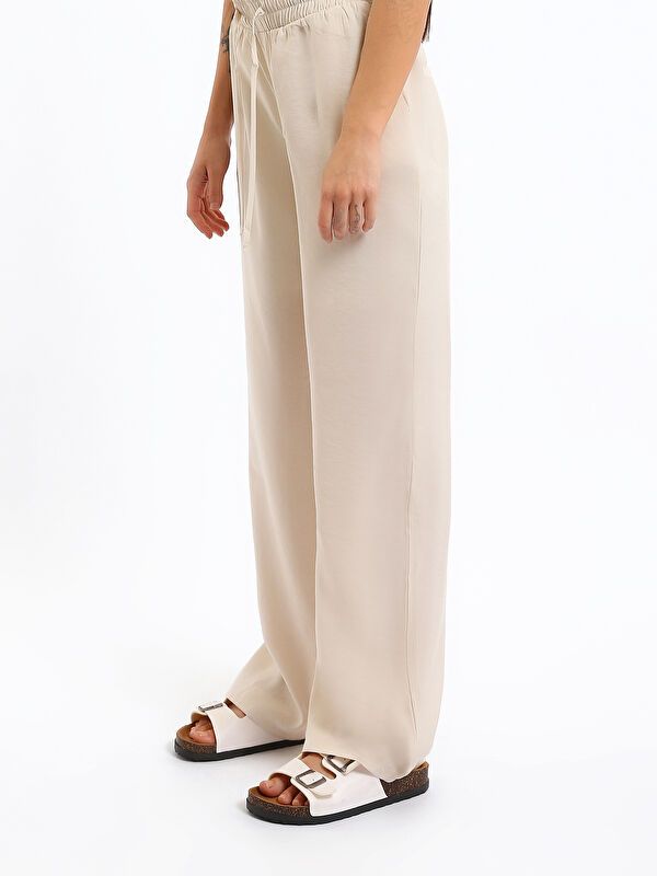 Moudda LC Waikiki - pantalon tissé moyen pour Femmes - Tunisie 4