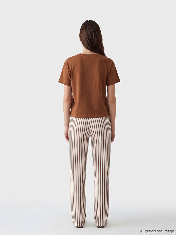 Moudda LC Waikiki - Pyjama manches courtes pour Femme couleur Rose pâle imprimé - Tunisie 4