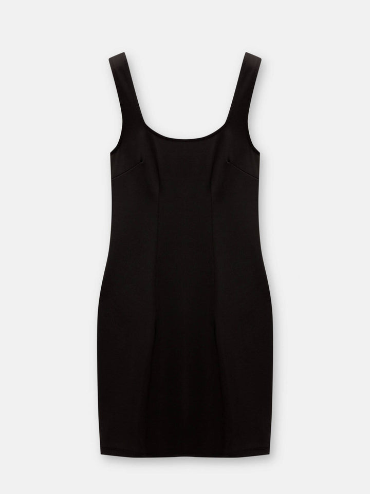 Moudda PULL & BEAR - Robe Mini Encolure Carrée - Tunisie 5