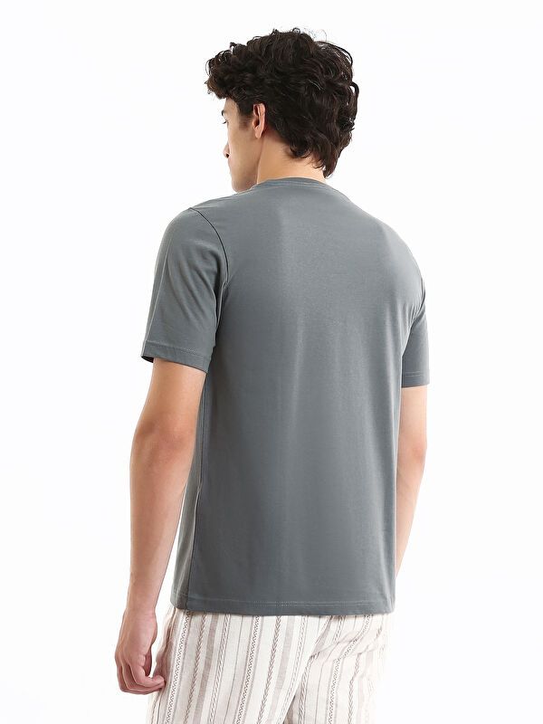 Moudda LC Waikiki - T-shirt jersey col rond manches courtes Homme Vert terne - Tunisie 5