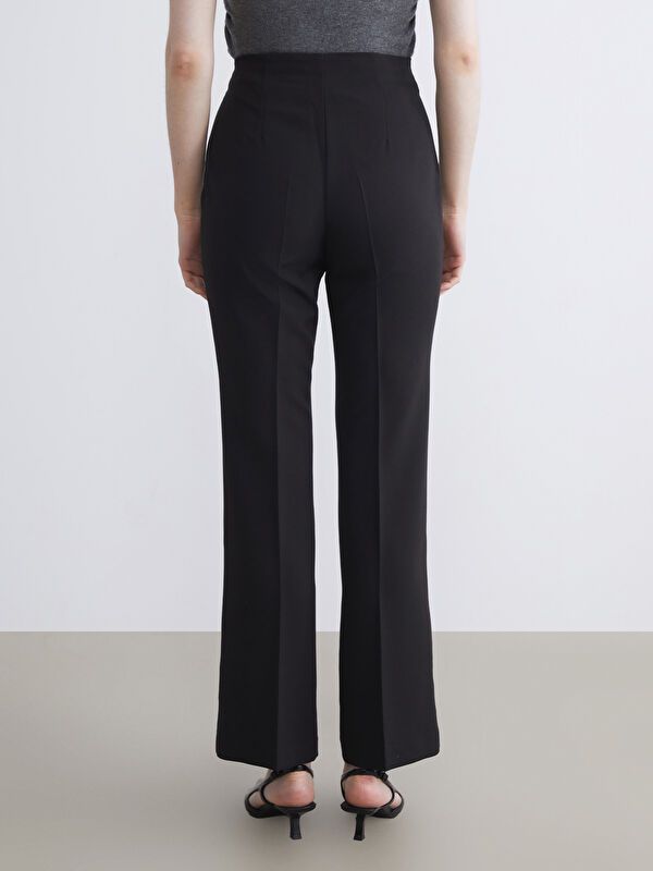 Moudda LC Waikiki - Pantalon tissé moyen Femme Noir - Tunisie 4