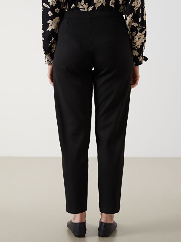 Moudda LC Waikiki - Pantalon tissé moyen basique Femme Noir - Tunisie 4