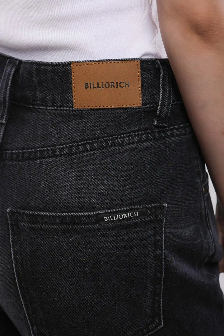 Moudda Billiorich - Pantalon Large Femme en Jean - Tunisie 4