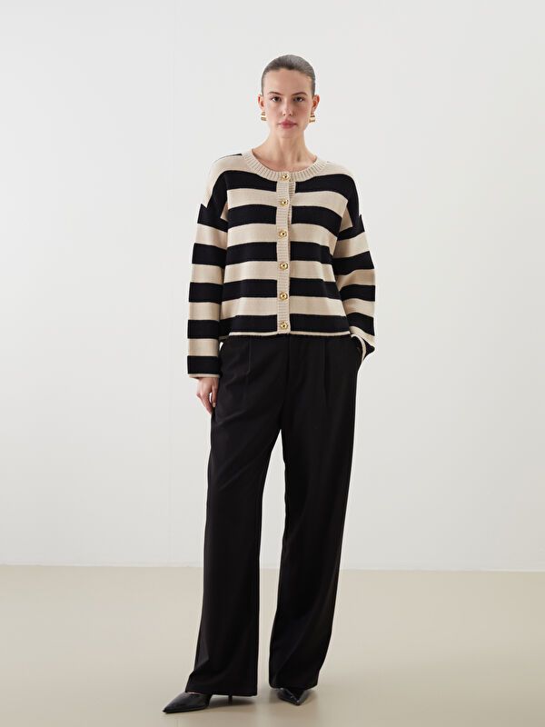 Moudda LC Waikiki - Cardigan tricot moyen Femme Ecru rayé - Tunisie 2