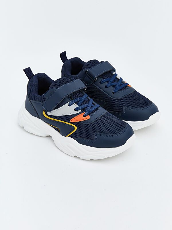 Moudda LC Waikiki - Chaussures de sport actif - tenue de sport pour Garçon - Tunisie 1