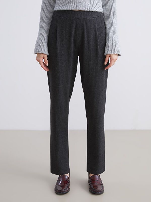 Moudda LC Waikiki - Pantalon tissé moyen Femme Rayures grises - Tunisie 2