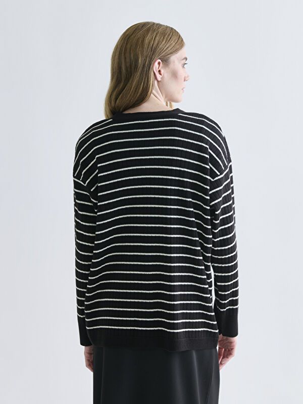 Moudda LC Waikiki - Cardigan tricot moyen Femme Rayures noires - Tunisie 4