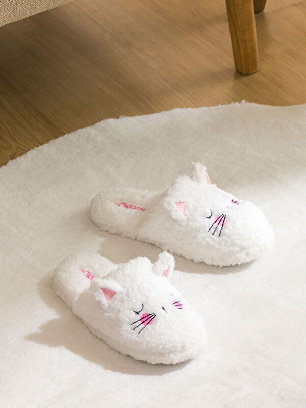 Moudda LC Waikiki - Pantoufles maison Femme Blanc - Tunisie 1