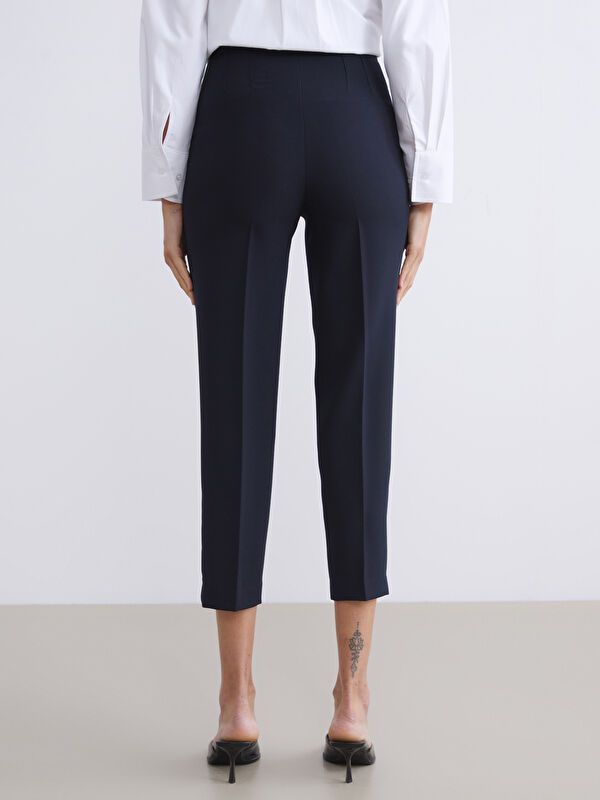 Moudda LC Waikiki - Pantalon tissé moyen Femme Marine - Tunisie 4