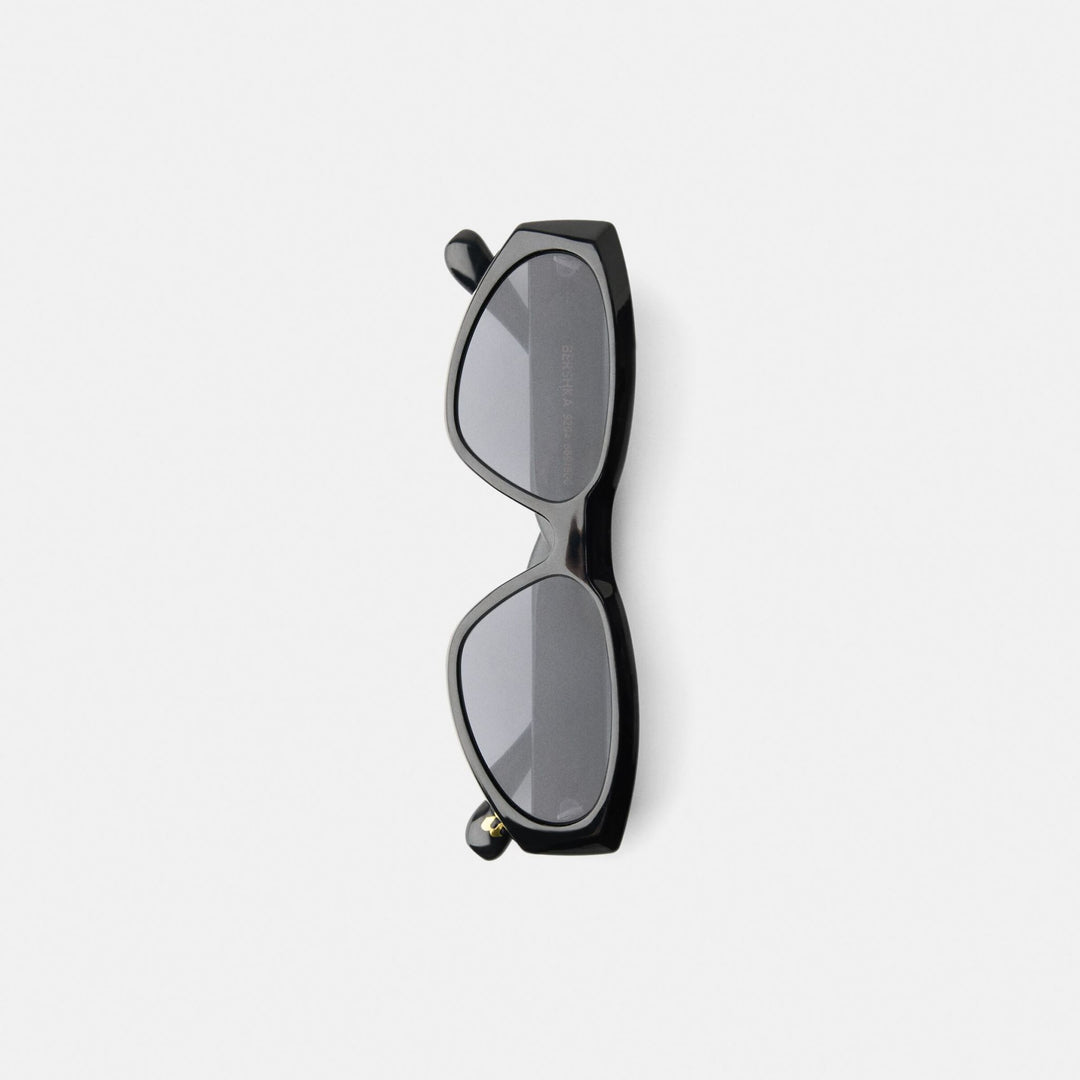 Moudda BERSHKA - Lunettes de Soleil Monture Épaisse Cut Eye - Tunisie 1