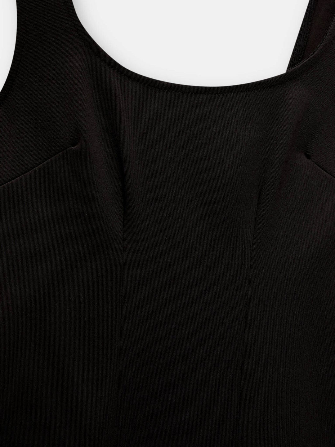Moudda PULL & BEAR - Robe Mini Encolure Carrée - Tunisie 3