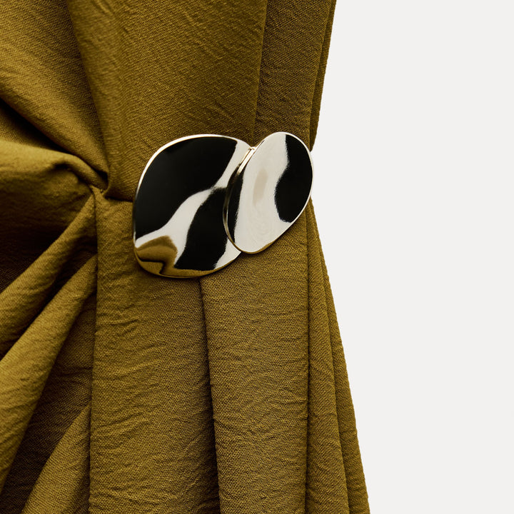 Moudda ZARA - Robe Midi Drapée - Détail Taille - Tunisie 3