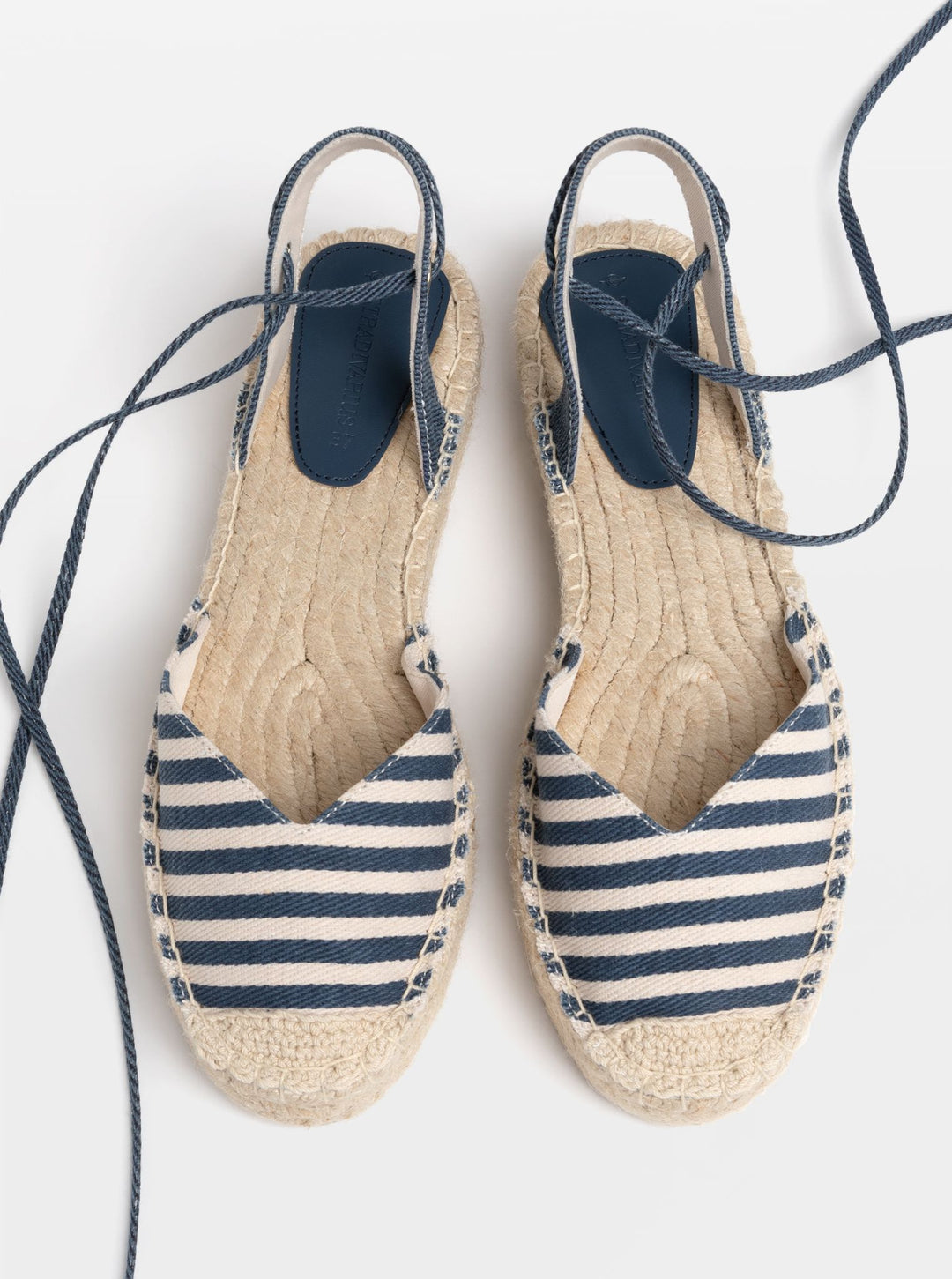 Moudda STRADIVARIUS - Chaussure plate - Tunisie 1