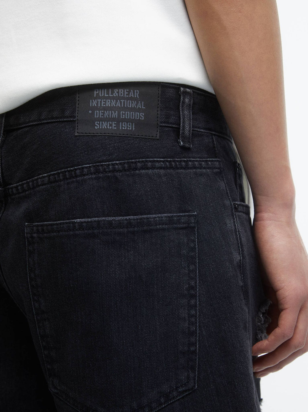 Moudda PULL & BEAR - Short / bermuda - Tunisie 3