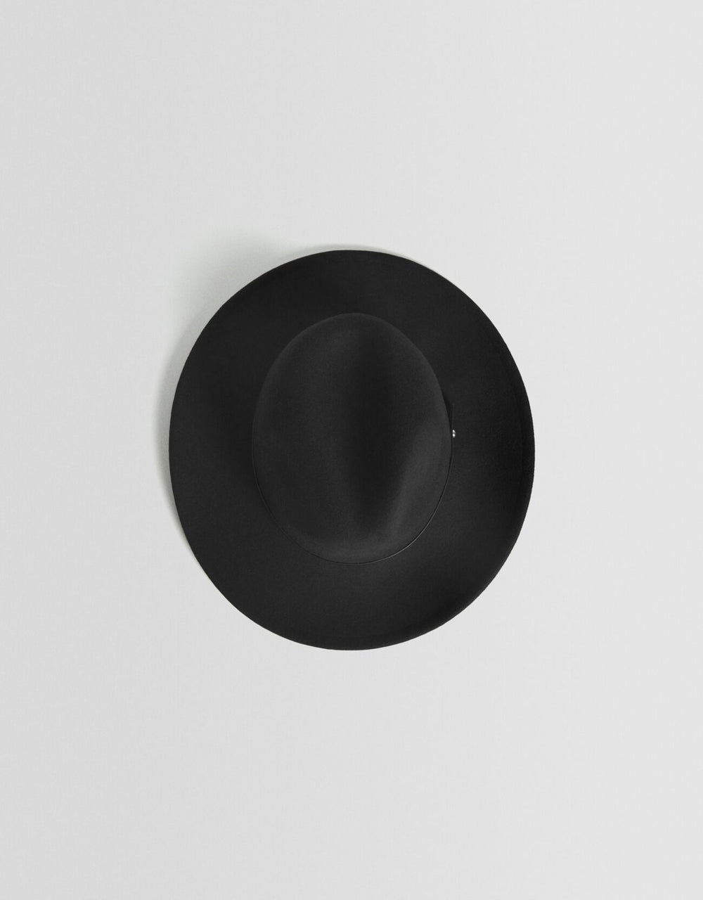 Moudda BERSHKA - Chapeau/bonnet/casquette - Tunisie 2