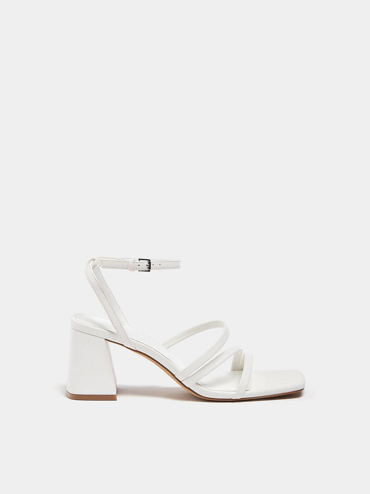 Moudda PULL & BEAR - Sandales à Talon à Brides Croisées Basiques - Tunisie 3
