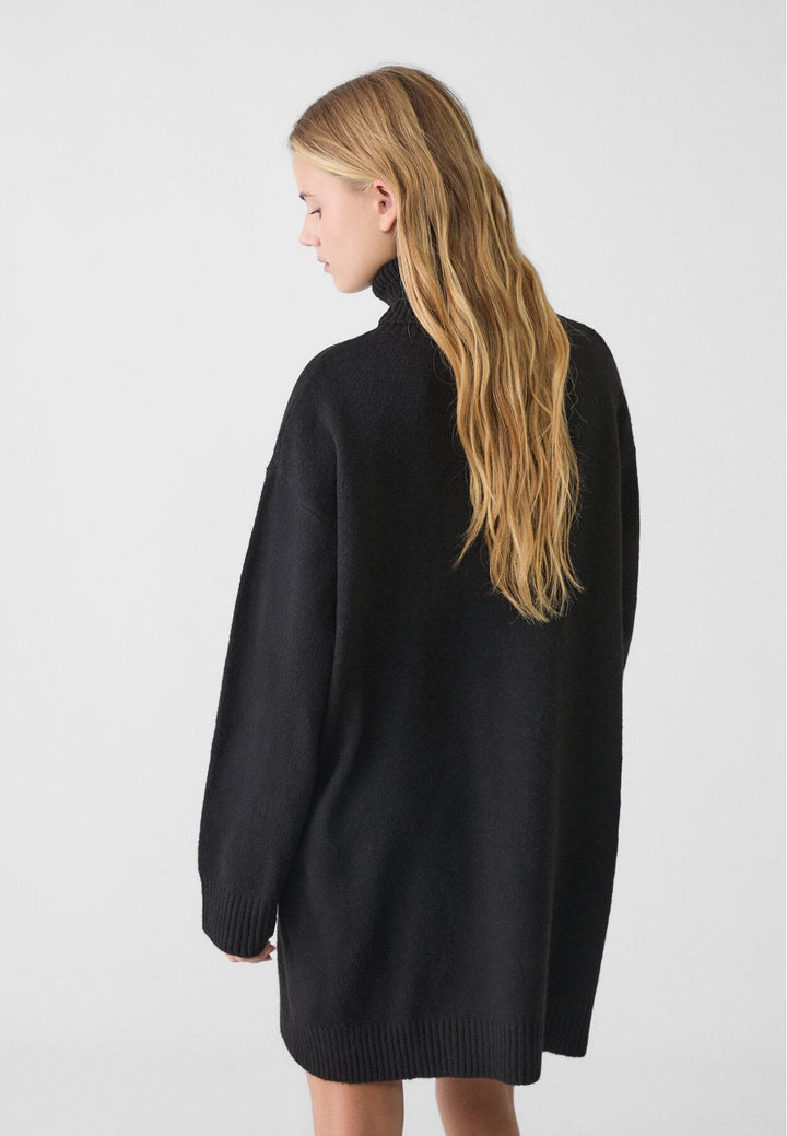 Moudda STRADIVARIUS - Robe Enfeutrée Col Cygne M/L - Tunisie 5