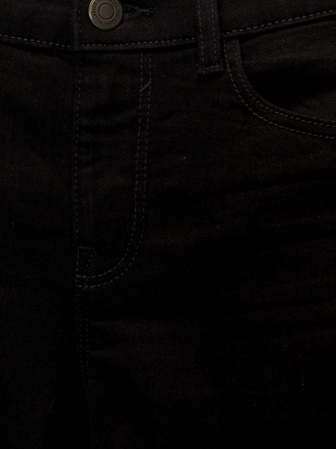 Moudda PULL & BEAR - Short Élastique Taille Moyenne - Tunisie 5