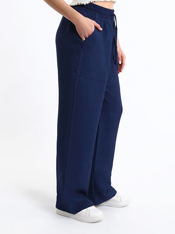 Moudda LC Waikiki - Pantalon tissé fin Femme Bleu marine claire - Tunisie 4