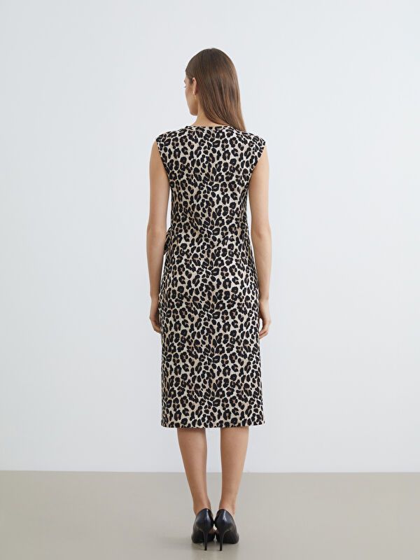 Moudda LC Waikiki - Robe manches courtes en jersey pour Femme - Tunisie 4