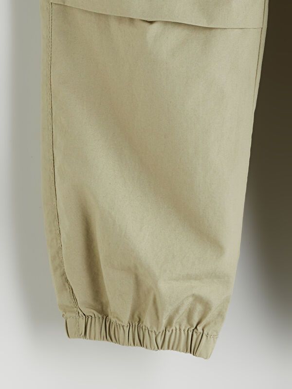 Moudda LC Waikiki - Pantalon tissé épais basique Garçon Vert terne - Tunisie 2