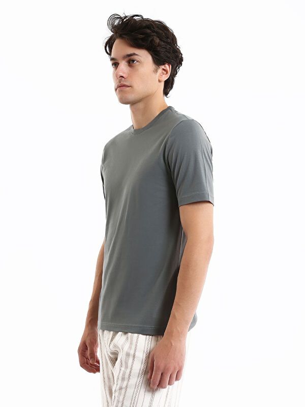 Moudda LC Waikiki - T-shirt jersey col rond manches courtes Homme Vert terne - Tunisie 4